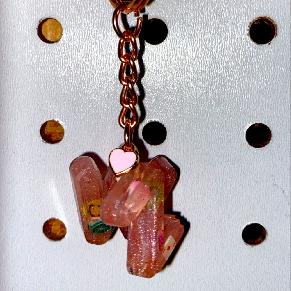 Custom (2)letter/number keychain (pink heart) pink